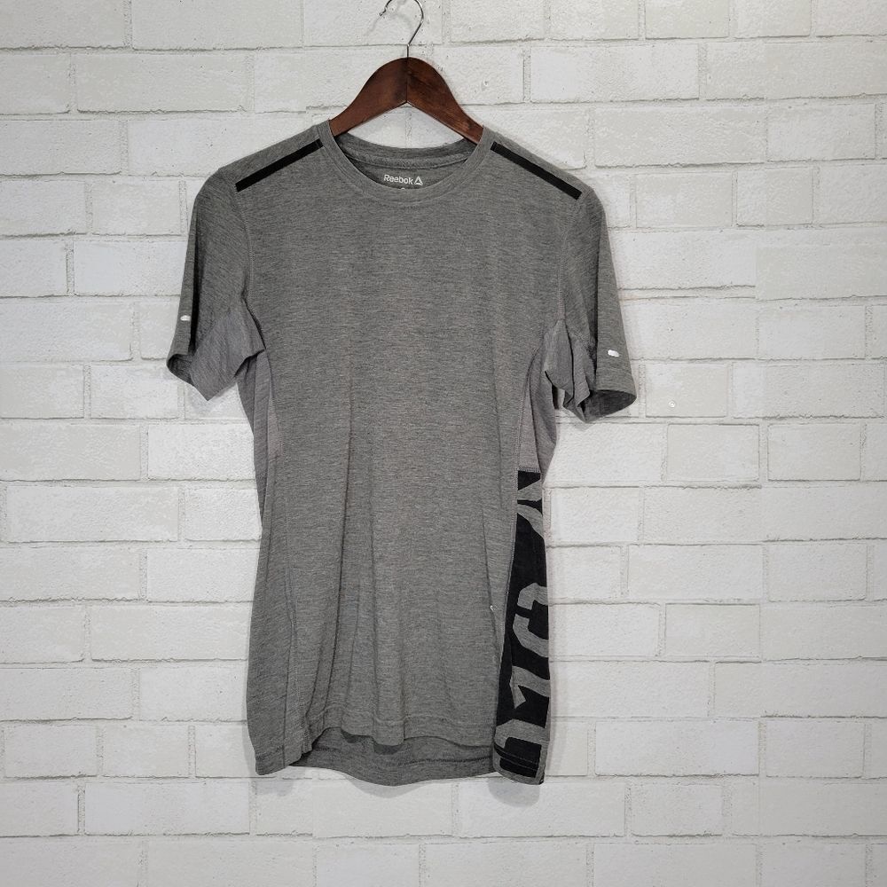Reebox gray short‎ sleeve tee